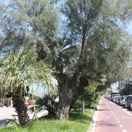 In The Center A Stone's Throw From The Sea Apartment Pescara